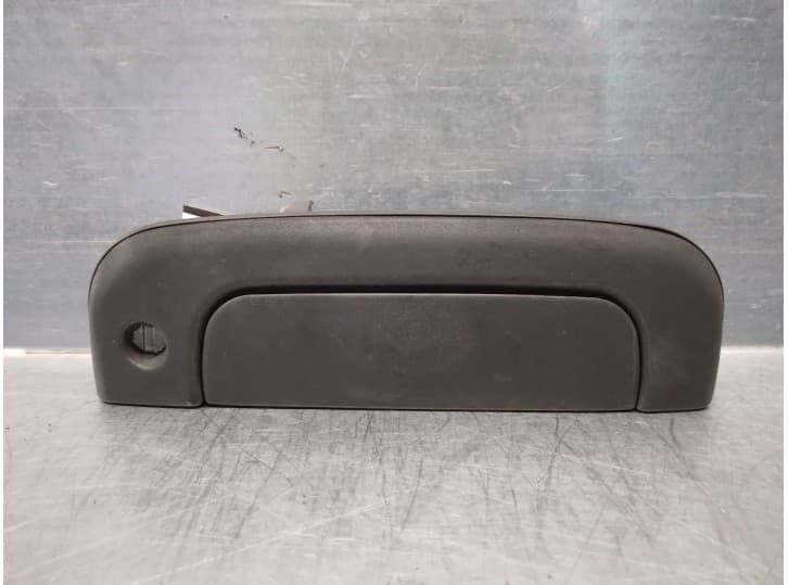 Recambio de maneta exterior delantera derecha para kia pregio furgoneta (tb) 2.5 tci d referencia OEM IAM 0K72A58410B
