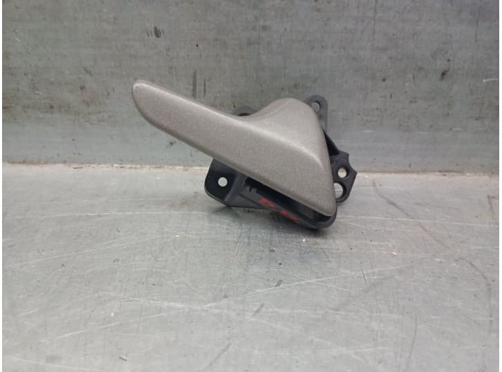 Recambio de maneta interior delantera derecha para volkswagen crafter 30-50 furgoneta (2e_) 2.0 tdi referencia OEM IAM 2E0837020