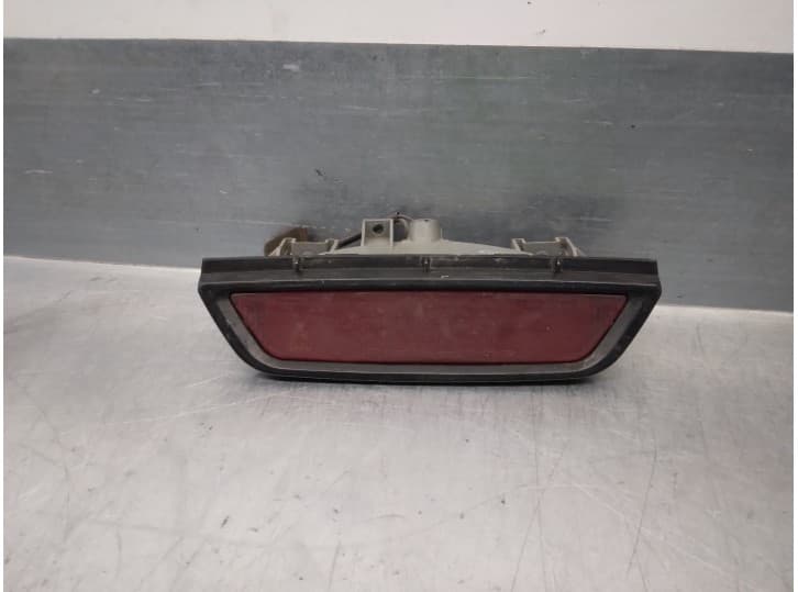 Recambio de luz central de freno para kia pregio furgoneta (tb) 2.5 tci d referencia OEM IAM 0K76B51580DND