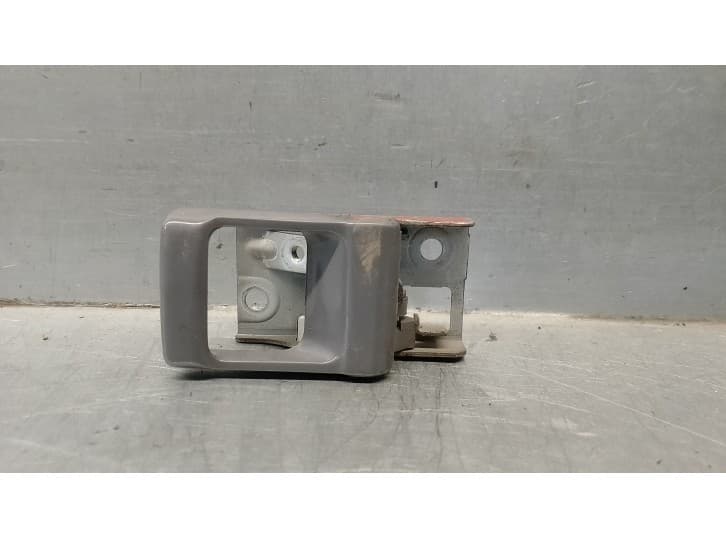 Recambio de maneta interior delantera derecha para nissan cabstar e (tl_, vl_) 125.35, 125.45 (tl0, vl0) referencia OEM IAM 8067