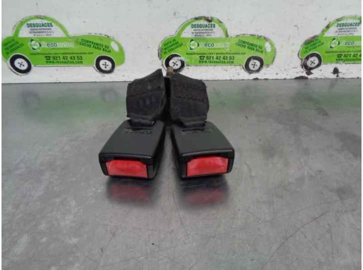 Recambio de enganche cinturon trasero derecho para ford ka (rb_) 1.3 i referencia OEM IAM 97KBB613K21AD