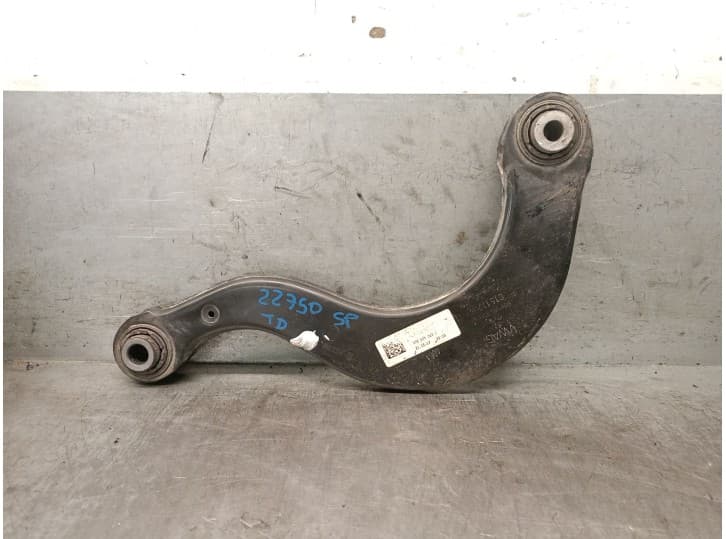 Recambio de brazo suspension superior trasero derecho para volkswagen touran (5t1) 1.4 tsi referencia OEM IAM 5Q0505323C 5Q05053