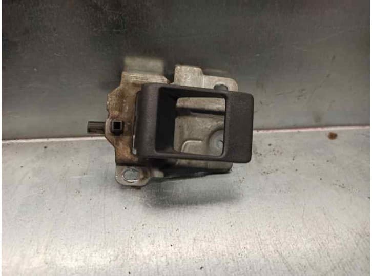 Recambio de maneta interior trasera derecha para land rover discovery ii (l318) 2.5 td5 4x4 referencia OEM IAM ALR8180 PORTON