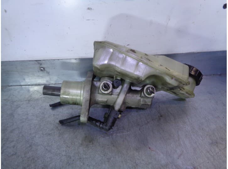 Recambio de bomba freno para volvo v50 (545) 2.0 d referencia OEM IAM 03350886551 03350886561