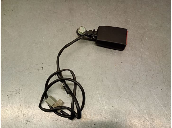 Recambio de enganche cinturon delantero izquierdo para ford ka (ru8) 1.3 tdci referencia OEM IAM 34023904