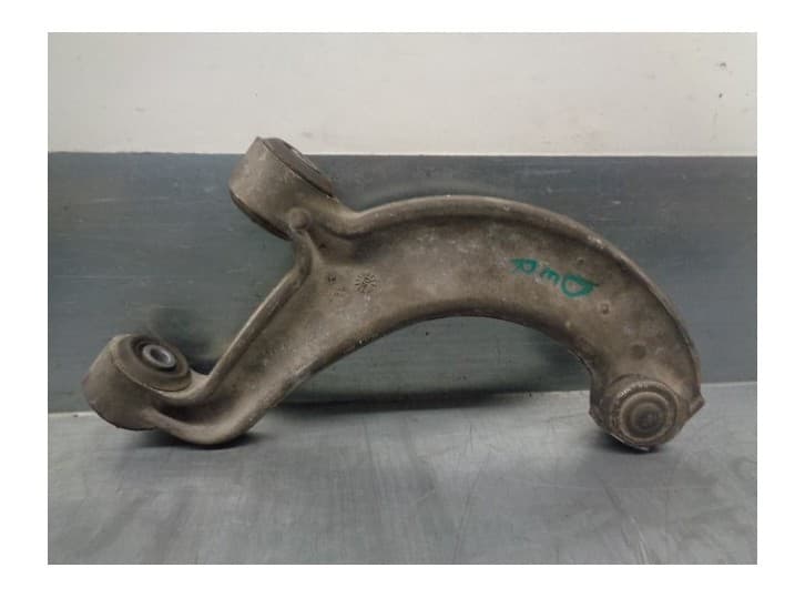 Recambio de brazo suspension superior trasero derecho para maserati quattroporte 4.7 v8 cat referencia OEM IAM 203156