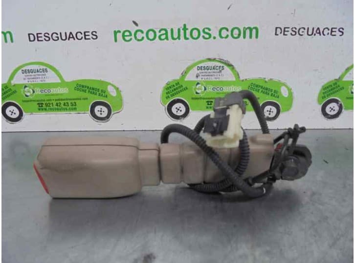 Recambio de enganche cinturon delantero izquierdo para kia carnival / grand carnival iii (vq) 2.9 crdi referencia OEM IAM 888304