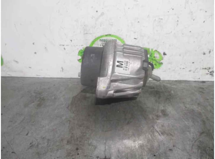 Recambio de soporte motor para bmw 3 descapotable (e93) 325 i referencia OEM IAM 13981112 677374502