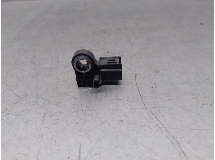 Recambio de sensor impacto para peugeot 308 ii (lb_, lp_, lw_, lh_, l3_) 1.2 thp 130 referencia OEM IAM 9800395680