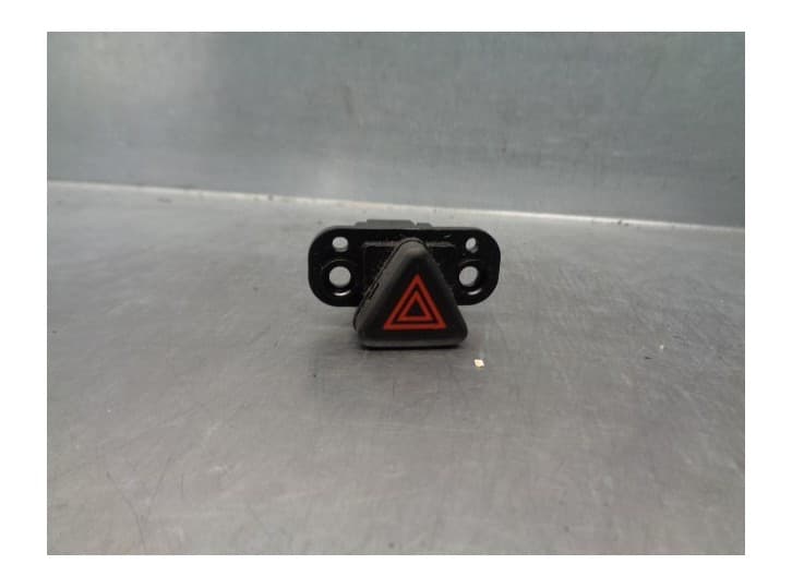 Recambio de warning para chevrolet cruze (j300) 2.0 cdi referencia OEM IAM 95214143 96850323 GM