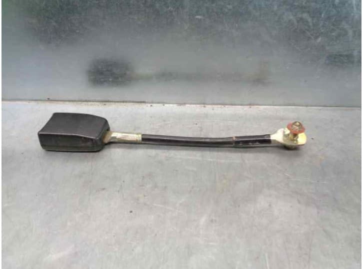 Recambio de enganche cinturon delantero izquierdo para tata telcoline (40_fd) 2.0 tdic 4x4 referencia OEM IAM 270193500112N