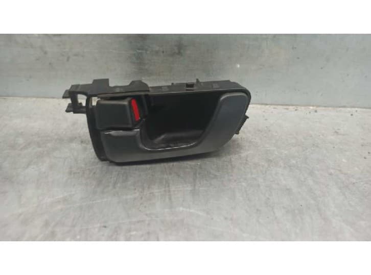 Recambio de maneta interior delantera izquierda para mitsubishi space wagon (n9_w, n8_w) 2.4 gdi (n84w) referencia OEM IAM MR432