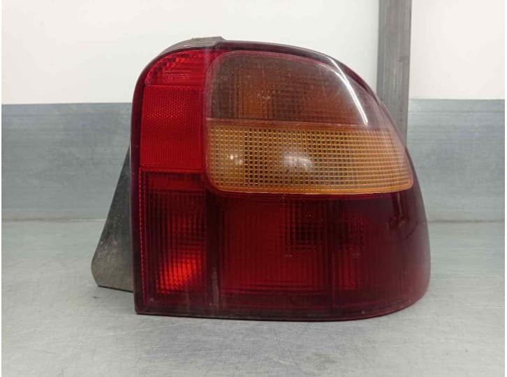 Recambio de piloto trasero derecho para rover 400 ii hatchback (rt) 420 di referencia OEM IAM F00R02S102 5 PUERTAS