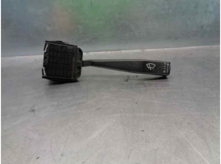 Recambio de mando limpia para opel corsa a hatchback (s83) 1.4 si (f08, m08, f68, m68) referencia OEM IAM 090320305 090320302