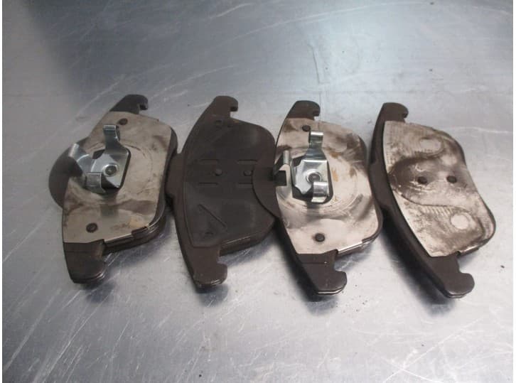 Recambio de pastillas de freno para land rover range rover evoque (l538) 2.2 d 4x4 referencia OEM IAM ROADHOUSE