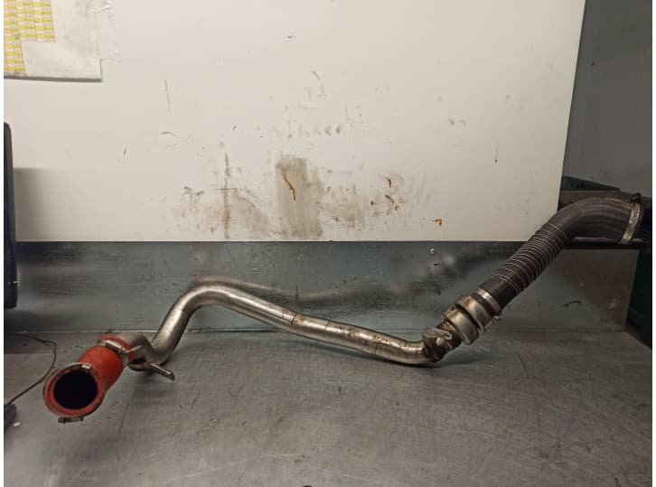 Recambio de tubo para peugeot 407 (6d_) 2.0 hdi 135 (6drhrh, 6drhre, 6drhrg, 6drhrj) referencia OEM IAM 1717FC 1717FC