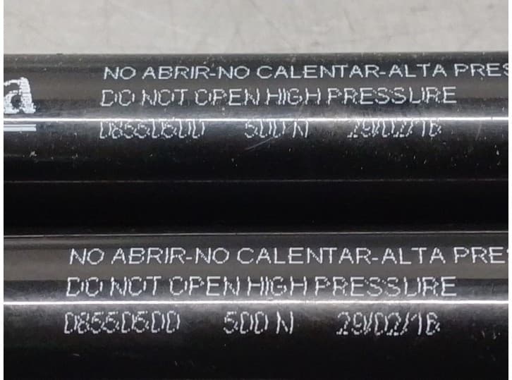 Recambio de amortiguadores maletero / porton para mitsubishi carisma (da_) 1.9 td (da4a) referencia OEM IAM MB927791