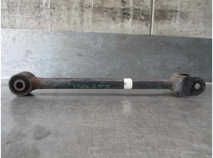 Recambio de brazo suspension inferior trasero izquierdo para lexus is sportcross (_e1_) 200 (gxe10_) referencia OEM IAM 48710530