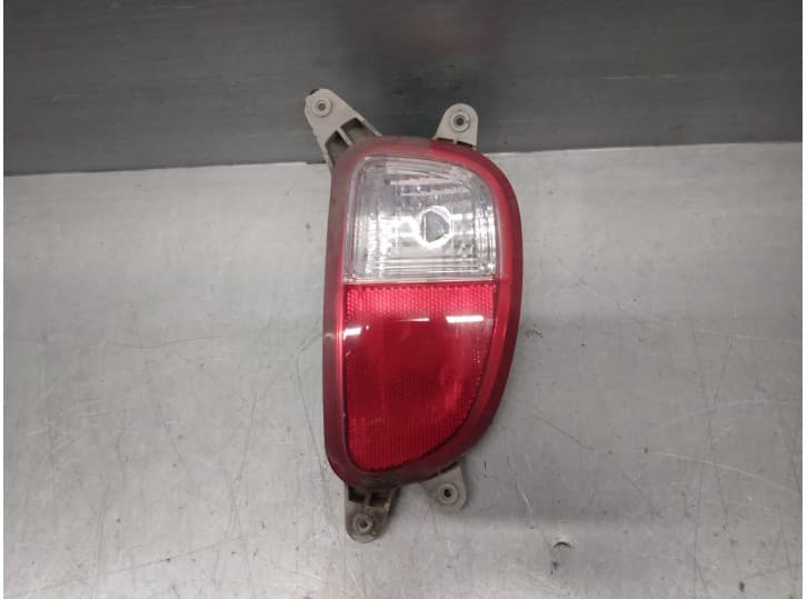 Recambio de piloto marcha atras para kia picanto ii (ta) 1.0 referencia OEM IAM 924161Y1 5 PUERTAS