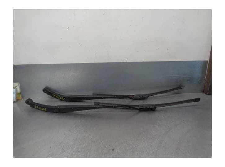 Recambio de brazo limpia delantero derecho para chevrolet epica (kl1_) 2.0 d referencia OEM IAM 96636500 96636497