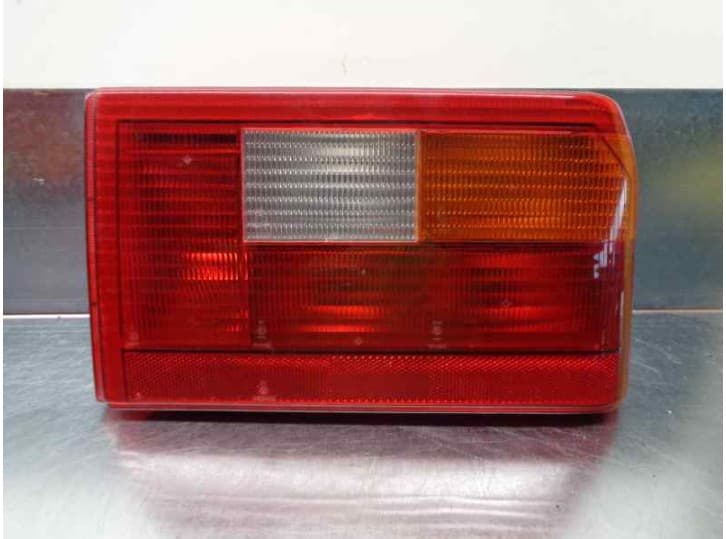 Recambio de piloto trasero derecho para rover montego estate (xe) 2.0 gti/lxi referencia OEM IAM