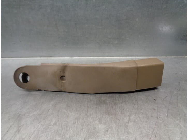 Recambio de enganche cinturon delantero derecho para chrysler pt cruiser (pt_) 2.2 crd referencia OEM IAM ZF411K5AC