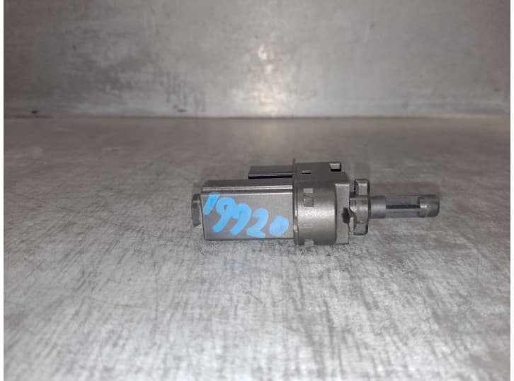 Recambio de interruptor para volvo c30 (533) 1.6 d referencia OEM IAM 4M6T7C534AA
