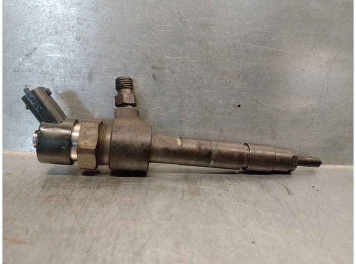 Recambio de inyector para lancia lybra (839_) 1.9 jtd (839.axi1a, 839.axn1a, 839.cxl1a) referencia OEM IAM 0445110068 0445110068