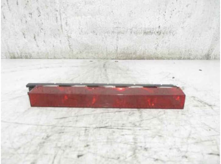 Recambio de luz central de freno para ford mondeo iii turnier (bwy) 2.0 tdci referencia OEM IAM 1S7113A613AE