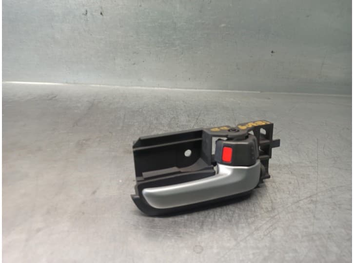 Recambio de maneta interior delantera derecha para suzuki alto vii (gf, ha25_, ha35_) 1.0 (amf310) referencia OEM IAM 8311075J0P