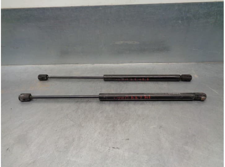 Recambio de amortiguadores capo para jeep cherokee (kj) 2.8 crd 4x4 referencia OEM IAM 55360411AB