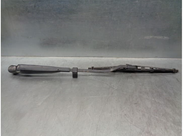 Recambio de brazo limpia trasero para jeep cherokee (kj) 2.8 crd 4x4 referencia OEM IAM 05066965AA