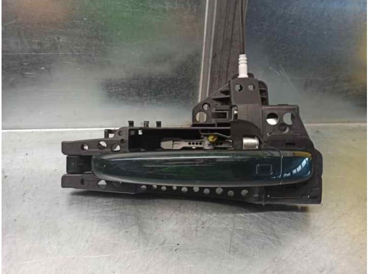 Recambio de maneta exterior delantera derecha para audi a4 b8 (8k2) 2.0 tfsi referencia OEM IAM 8T0837886B