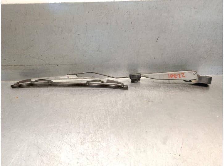 Recambio de brazo limpia trasero para jeep grand cherokee i (zj, zg) 2.5 td 4x4 (z) referencia OEM IAM 55000299 55000299 VALEO