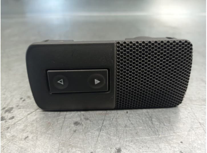 Recambio de mando elevalunas trasero izquierdo para opel signum hatchback (z03) 2.2 dti (f48) referencia OEM IAM 24437646