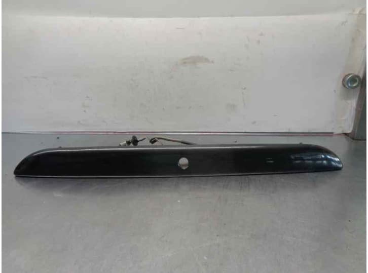 Recambio de maneta exterior porton para daewoo nubira sedán (j100) 1.6 16v referencia OEM IAM 96301494