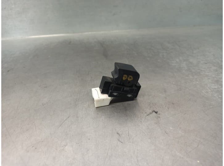 Recambio de elevalunas delantero derecho para suzuki alto vii (gf, ha25_, ha35_) 1.0 (amf310) referencia OEM IAM 37995M75J00 5 P