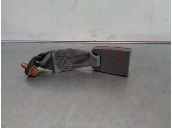 Recambio de enganche cinturon trasero izquierdo para hyundai accent ii (lc) 1.5 referencia OEM IAM