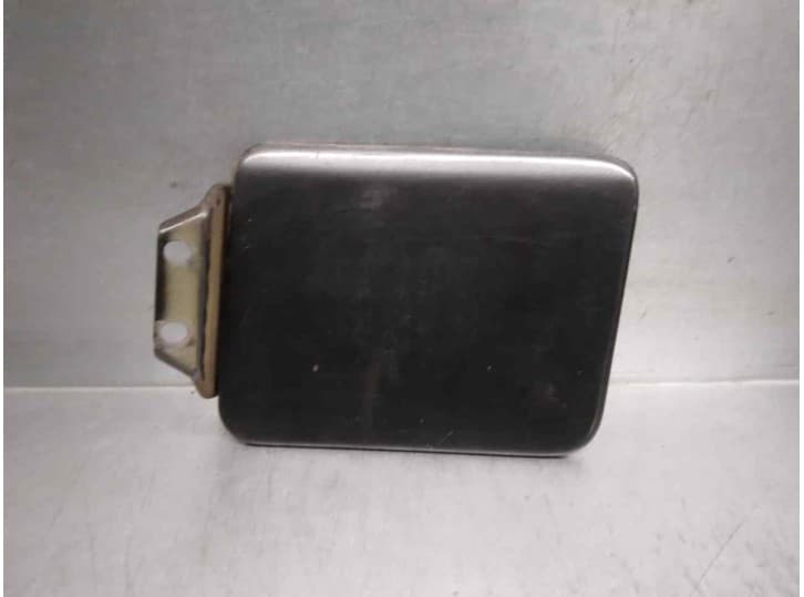 Recambio de tapa exterior combustible para land rover discovery ii (l318) 2.5 td5 4x4 referencia OEM IAM ALR8882