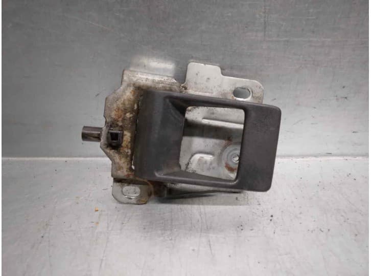Recambio de maneta interior trasera derecha para land rover discovery ii (l318) 2.5 td5 4x4 referencia OEM IAM ASR1176