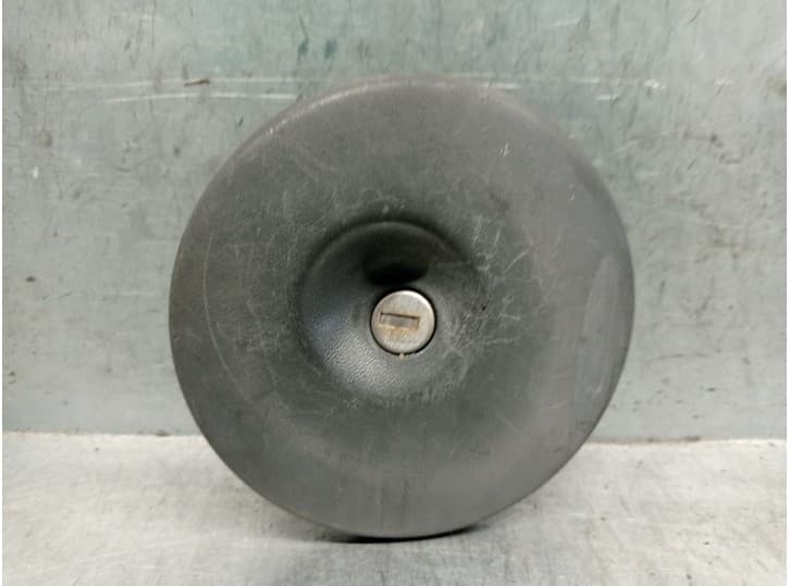 Recambio de tapa exterior combustible para renault express furgoneta/monovolumen (f40_, g40_) 1.9 d (f40r) referencia OEM IAM 77
