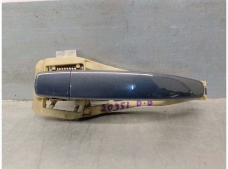 Recambio de maneta exterior delantera derecha para opel vectra c station wagon (z02) 1.9 cdti (f35) referencia OEM IAM 5138160