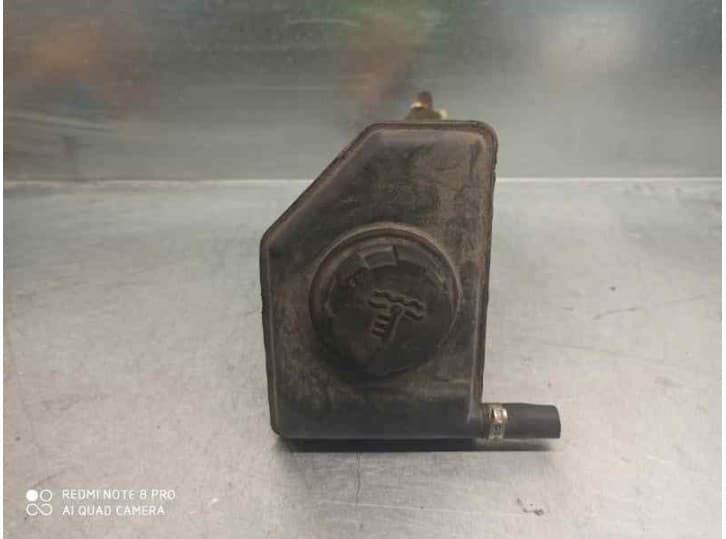 Recambio de deposito expansion para volvo v40 station wagon (645) 1.9 di referencia OEM IAM 30804963