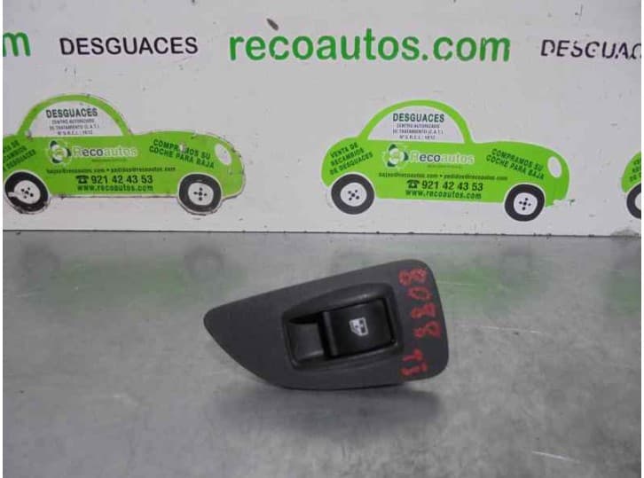 Recambio de mando elevalunas trasero izquierdo para fiat linea (323_, 110_) 1.4 t-jet (323axc1a) referencia OEM IAM 0735442336