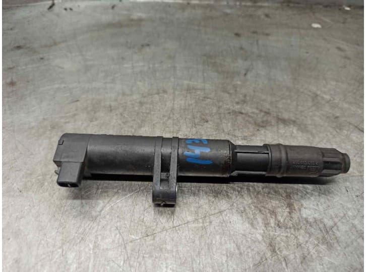 Recambio de bobina encendido para renault scénic ii (jm0/1_) 1.6 16v (jm1r) referencia OEM IAM 8200765882 0040100071 BERU