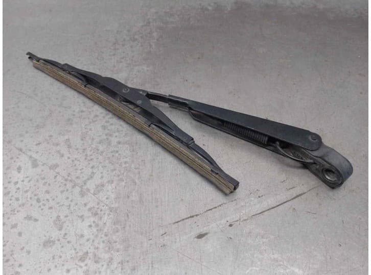 Recambio de brazo limpia trasero para ford focus ii turnier (da_, ffs, ds) 1.6 tdci referencia OEM IAM 1578778 R17526AA BOSCH