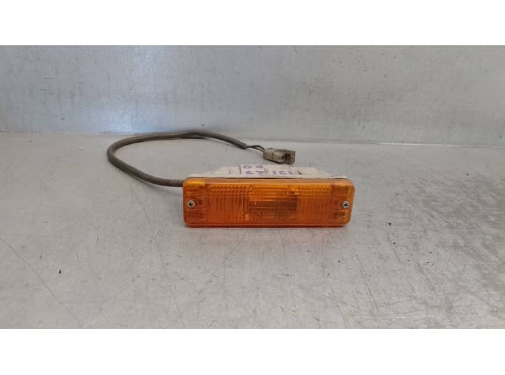 Recambio de piloto delantero derecho para volkswagen golf ii (19e, 1g1) 1.6 referencia OEM IAM 17195304