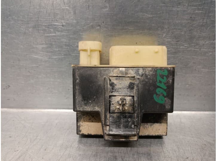 Recambio de caja precalentamiento para opel combo furgoneta/monovolumen (k9) 1.5 d referencia OEM IAM 9662570880