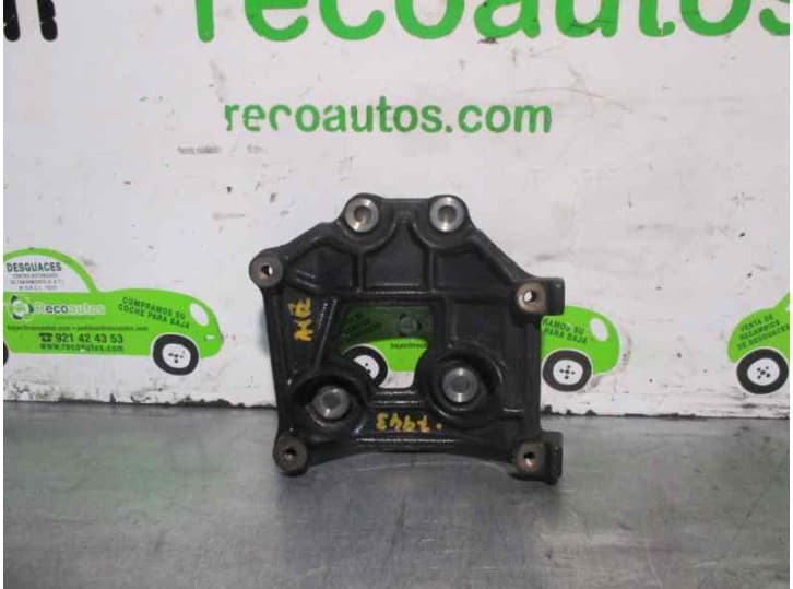 Recambio de soporte motor para mitsubishi carisma (da_) 1.8 16v gdi (da2a) referencia OEM IAM