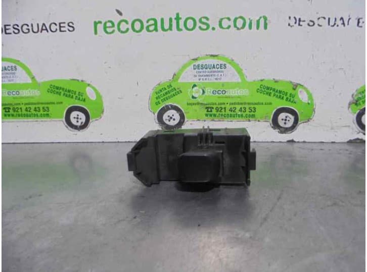 Recambio de mando elevalunas delantero derecho para lexus is i (_e1_) 200 (gxe10) referencia OEM IAM 7423253010